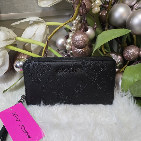 Betsey Johnson Handbags - Betsey Johnson Black Embossed Western Skull Guitar Zip Around Wallet NWT